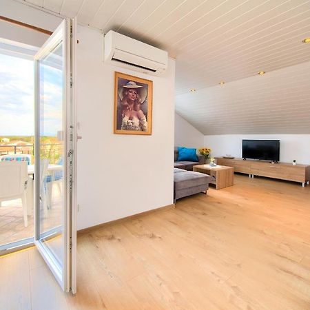 Apartment Mladen Krk Town Extérieur photo