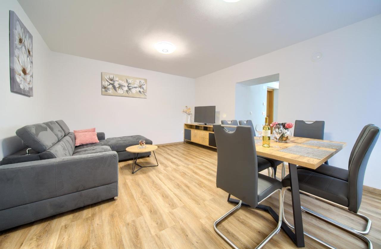 Apartment Mladen Krk Town Extérieur photo